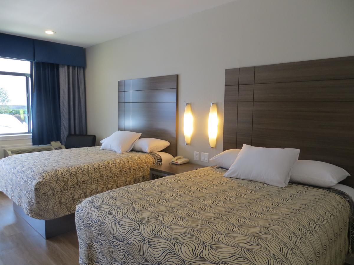 Palace Inn Gulf Freeway Хьюстон Экстерьер фото